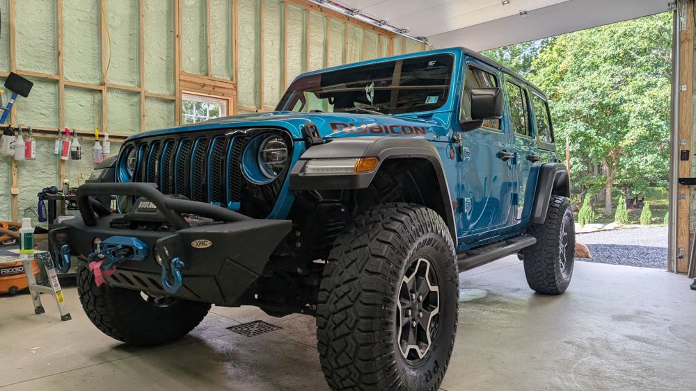 Blue Jeep Wrangler Rubicon detailed at Vinnie's Auto Detailing